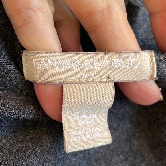 Banana Republic gray open buttonless cardigan sweater - Picture 5 of 6